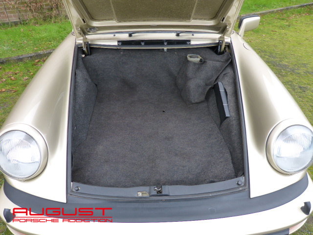 Porsche 911 Carrera 3,0