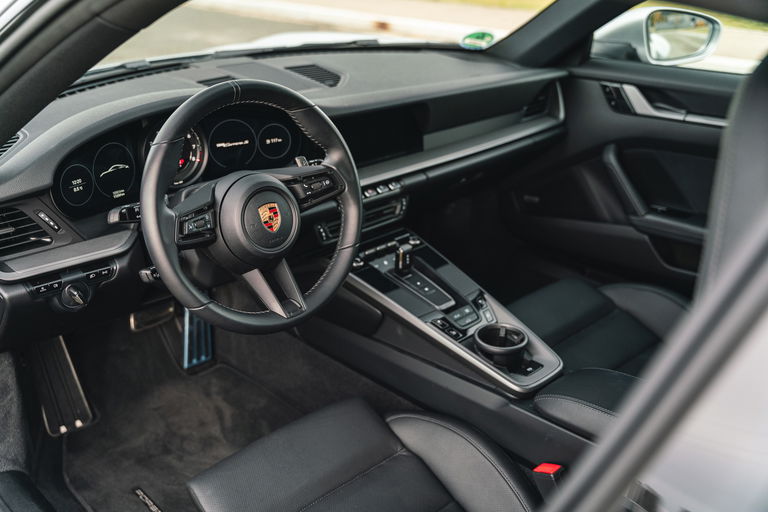 Porsche 992 Carrera S