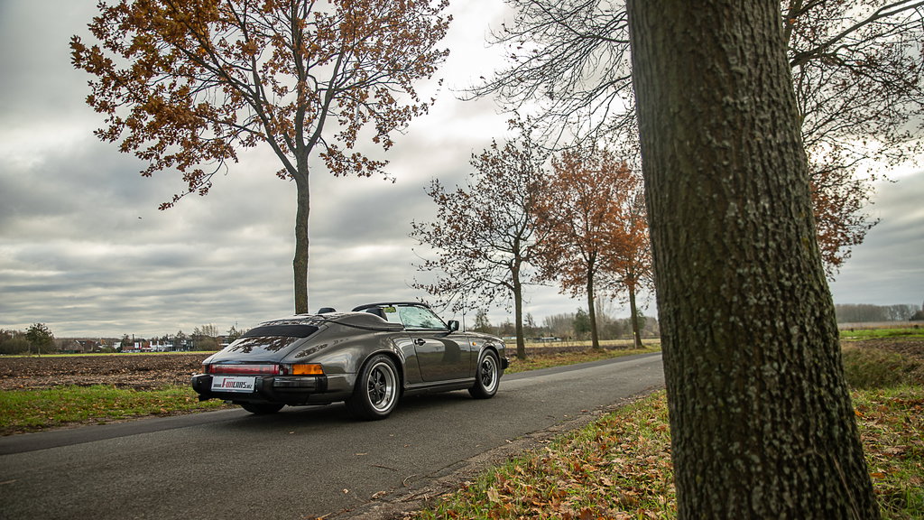 Porsche 911 Carrera 3.2 Speedster