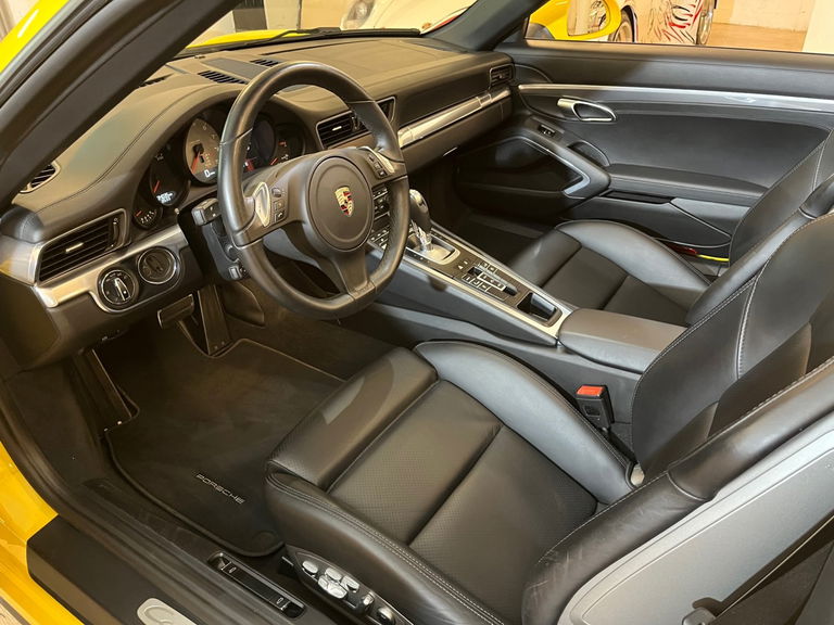 Porsche 991 Carrera 4S