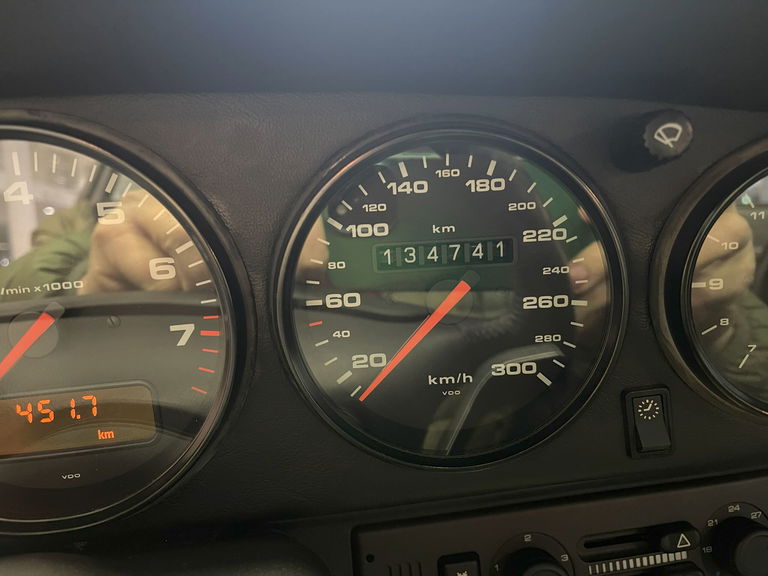 Porsche 993 Carrera 4S