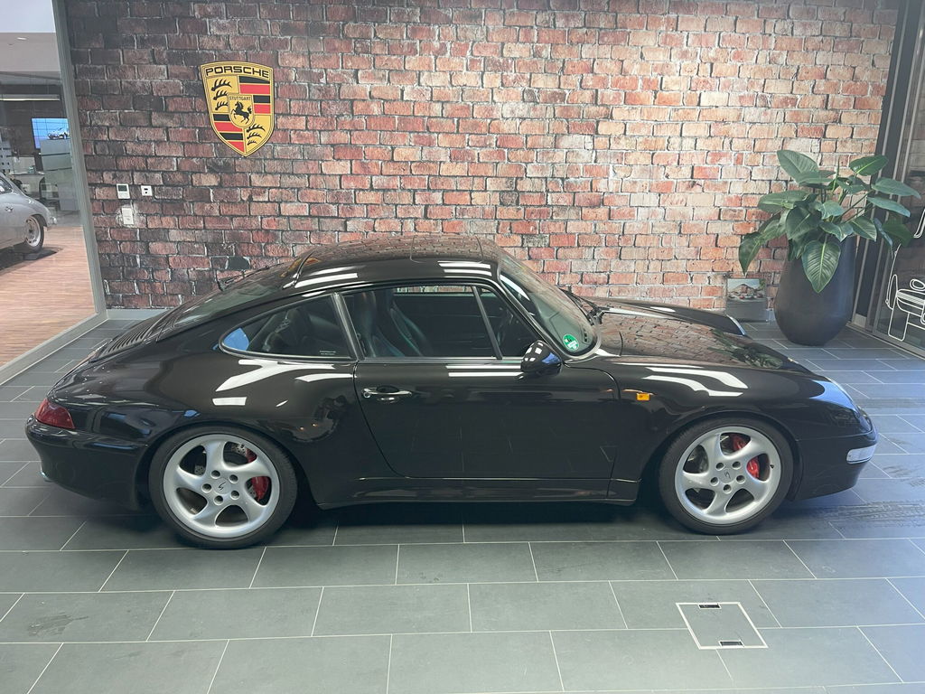 Porsche 993 Carrera 4S