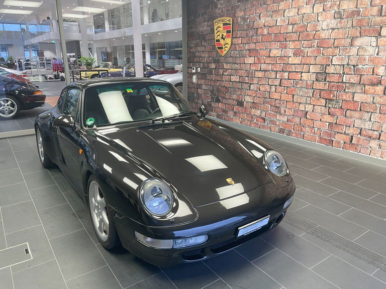 Porsche 993 Carrera 4S