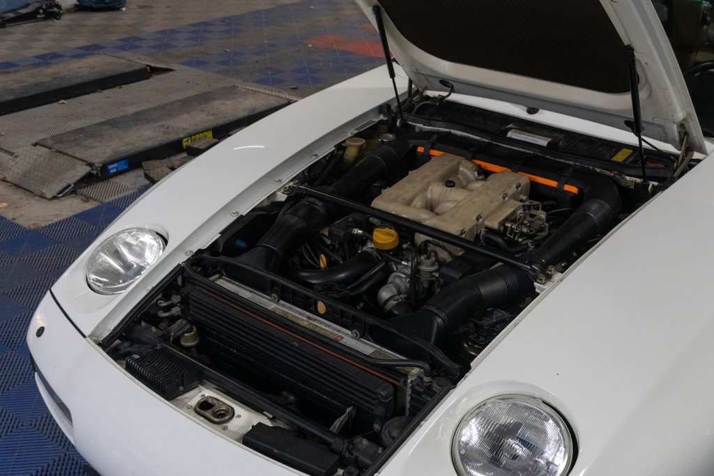 Porsche 928 S4