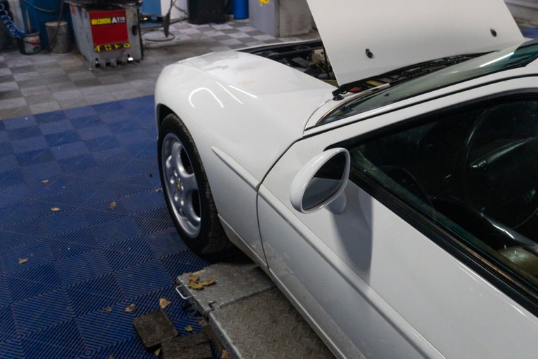 Porsche 928 S4