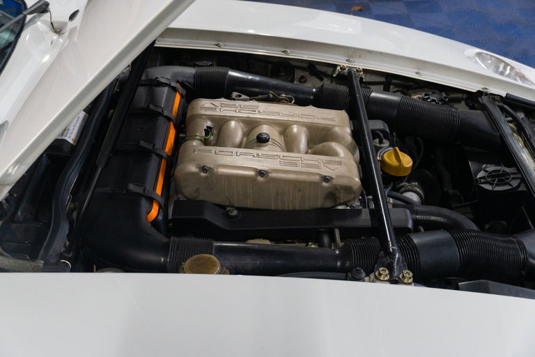 Porsche 928 S4