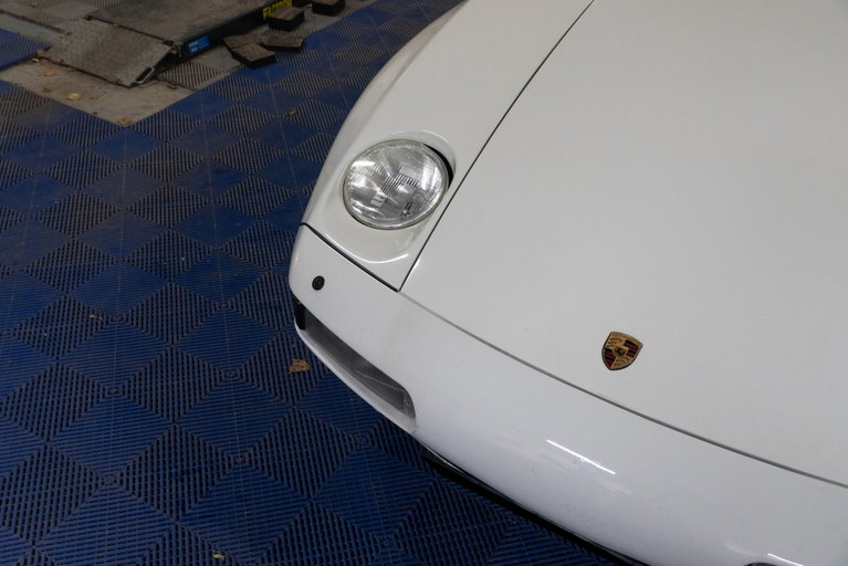 Porsche 928 S4