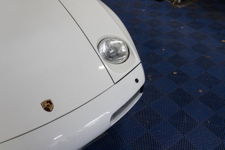 Porsche 928 S4