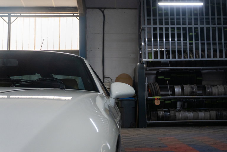 Porsche 928 S4