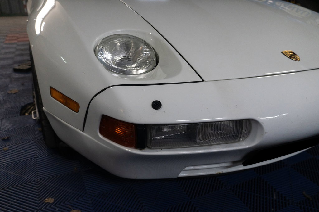 Porsche 928 S4
