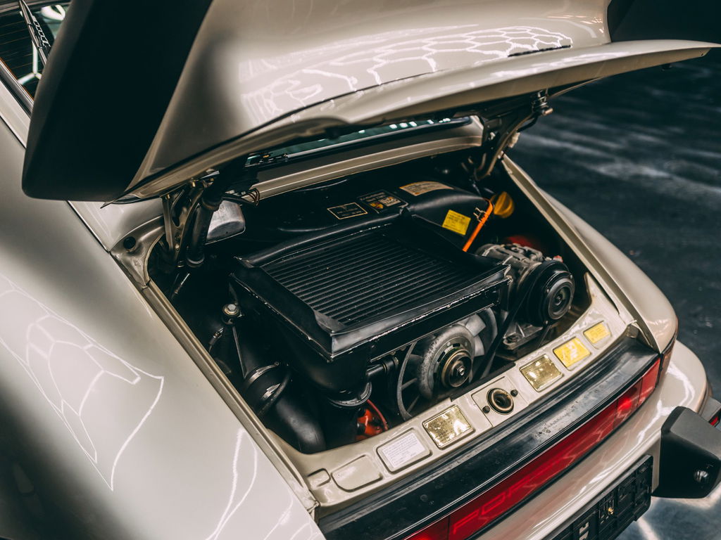 Porsche 911 Turbo 5 Gang