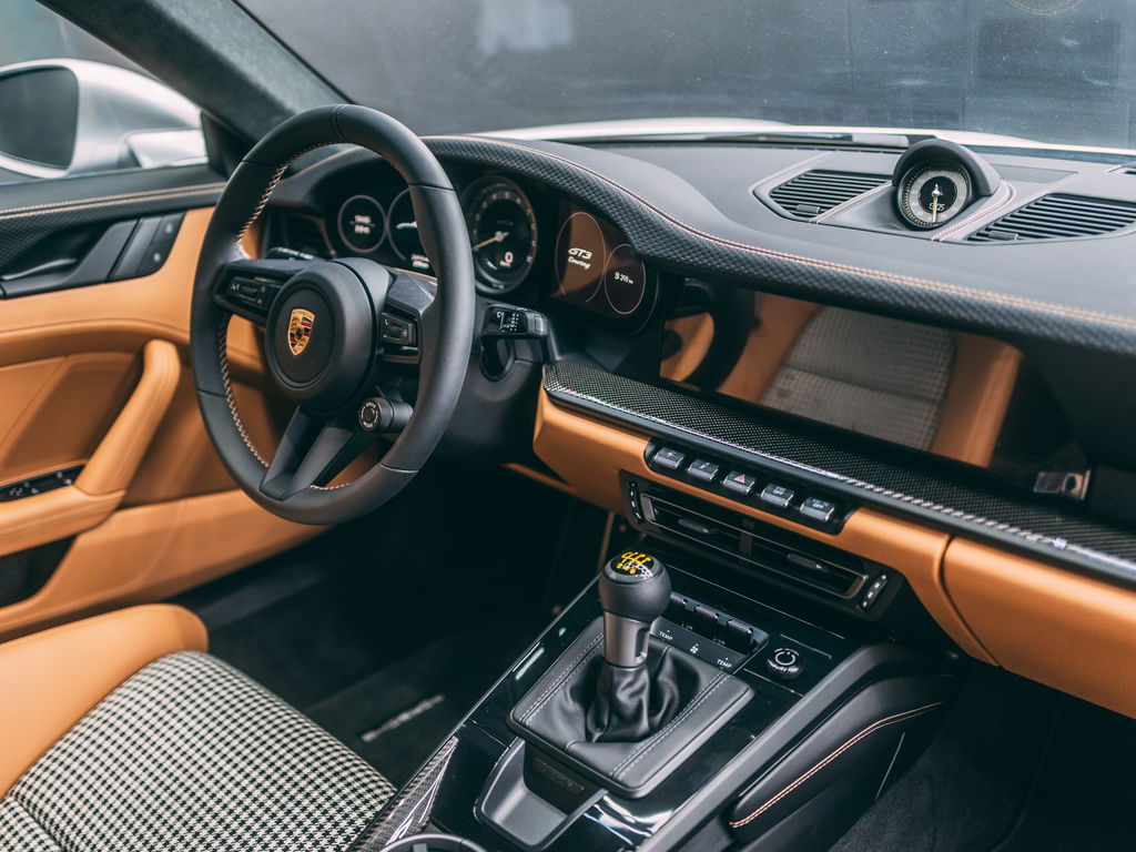 Porsche 992 GT3 Touring