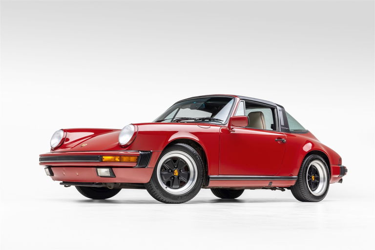 Porsche 911 Carrera 3.2