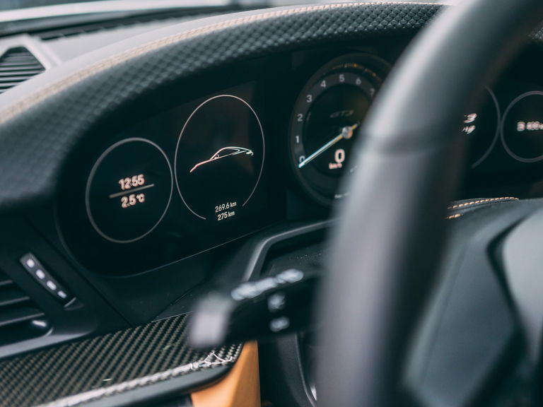 Porsche 992 GT3 Touring