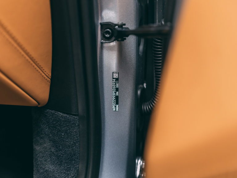 Porsche 992 GT3 Touring