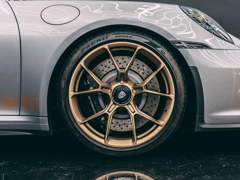 Porsche 992 GT3 Touring