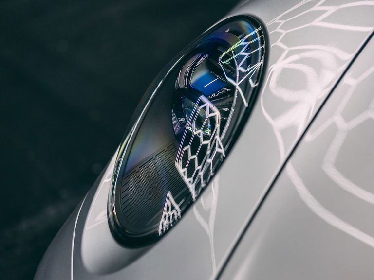 Porsche 992 GT3 Touring