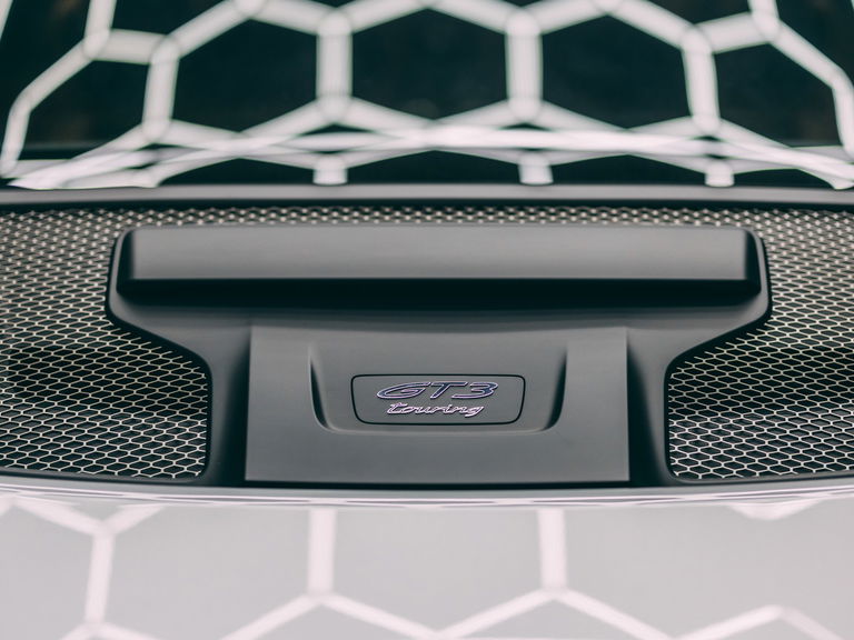 Porsche 992 GT3 Touring