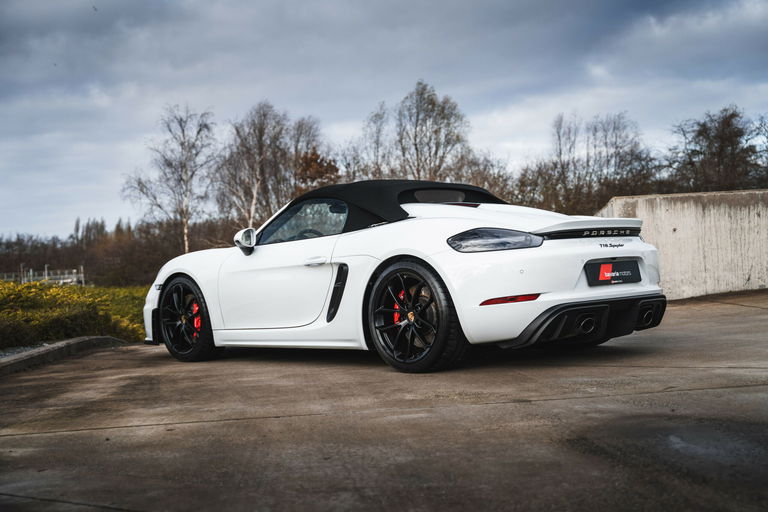 Porsche 718 Spyder