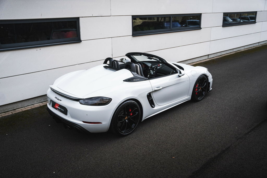 Porsche 718 Spyder