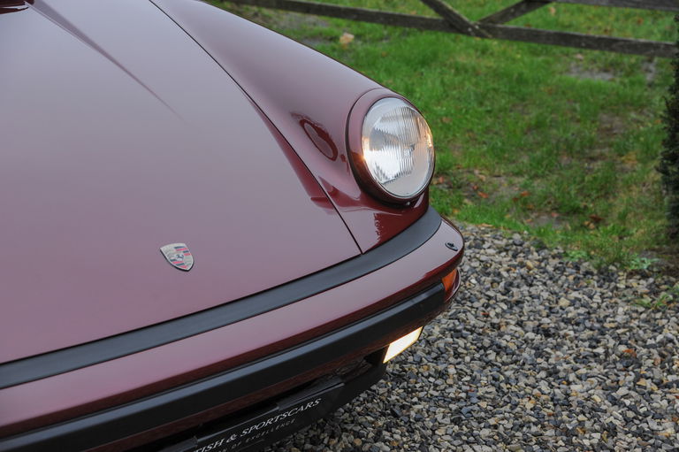 Porsche 911 Carrera 3.2