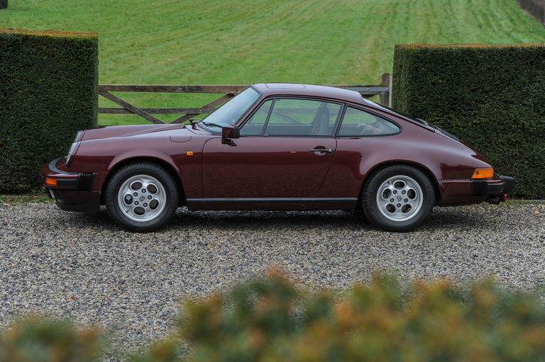 Porsche 911 Carrera 3.2