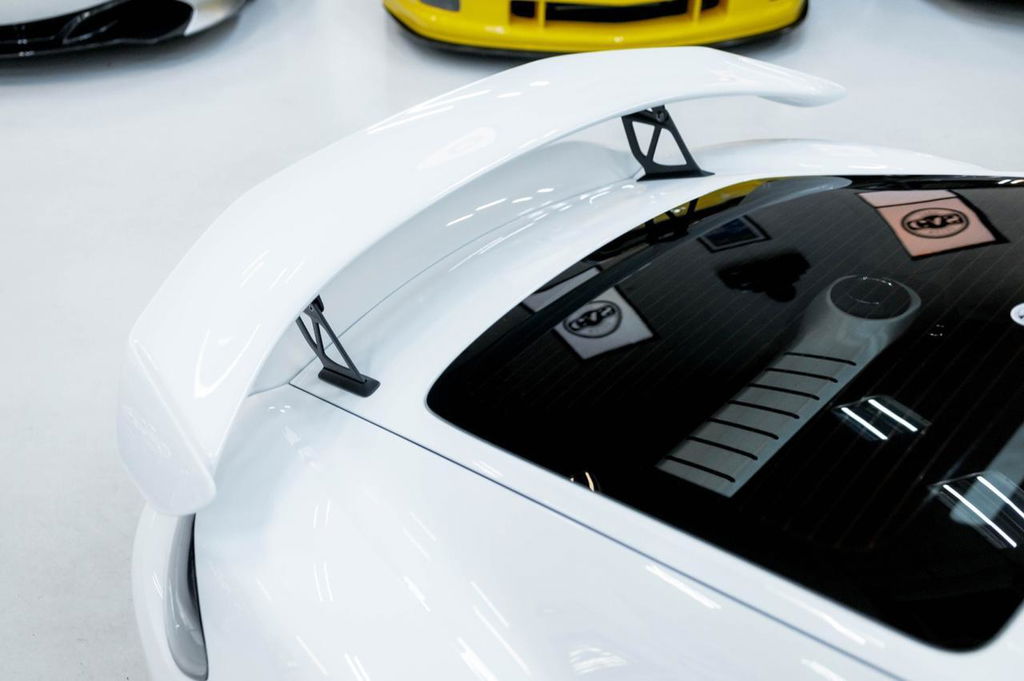 Porsche 718 Cayman GT4