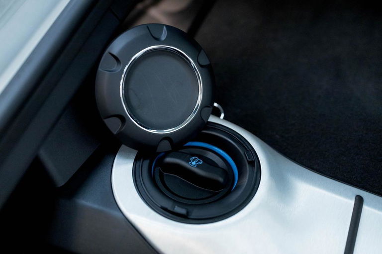 Porsche 718 Cayman GT4