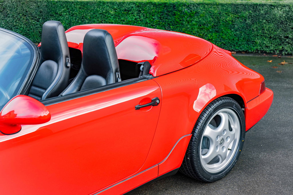 Porsche 964 Carrera 2 Speedster