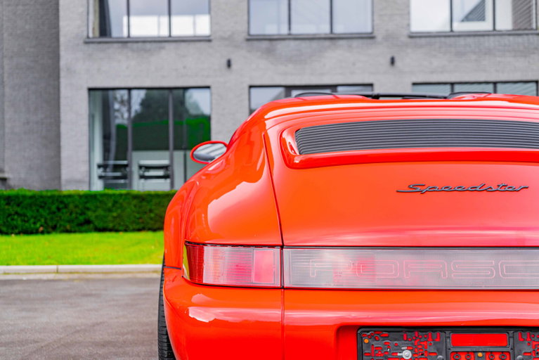 Porsche 964 Carrera 2 Speedster