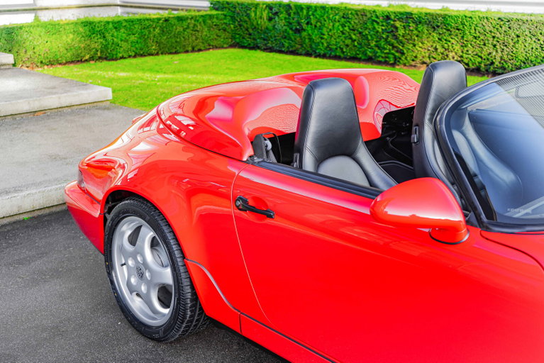 Porsche 964 Carrera 2 Speedster