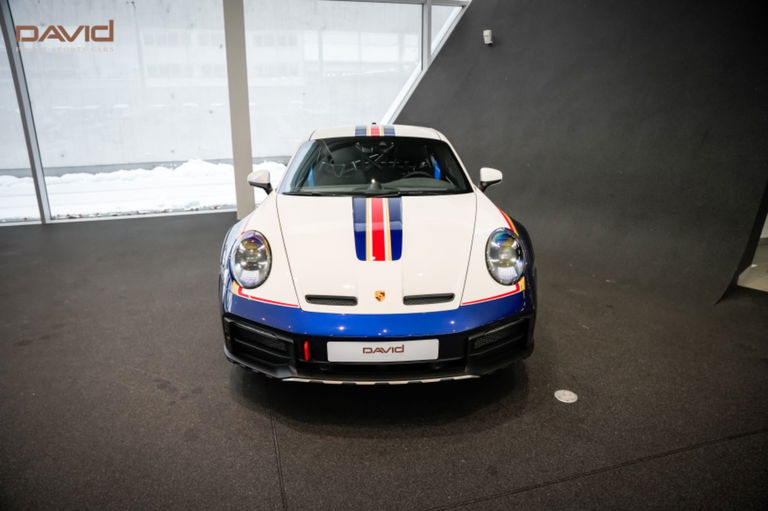 Porsche 911 Dakar