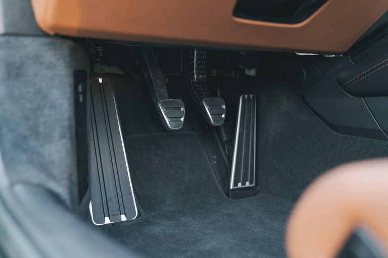 Porsche 992 GT3 Touring