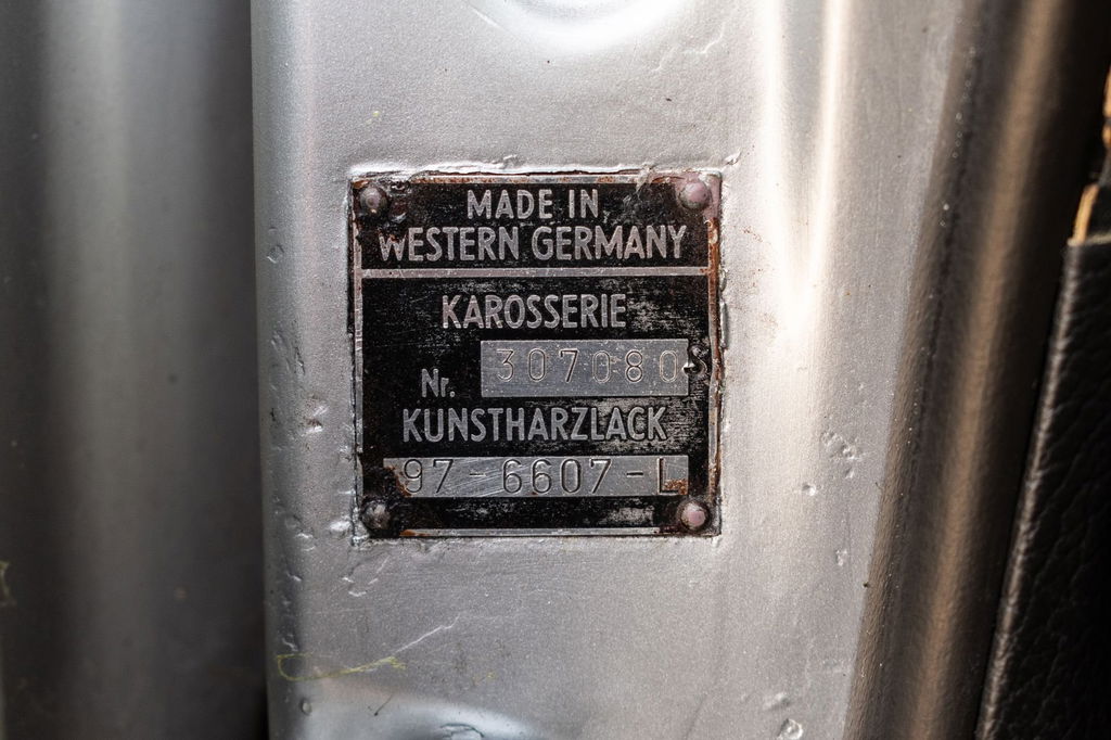 Porsche 911 S (F-Modell)