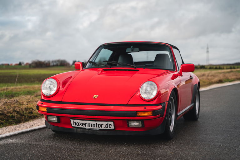 Porsche 911 Carrera 3.2 (US)