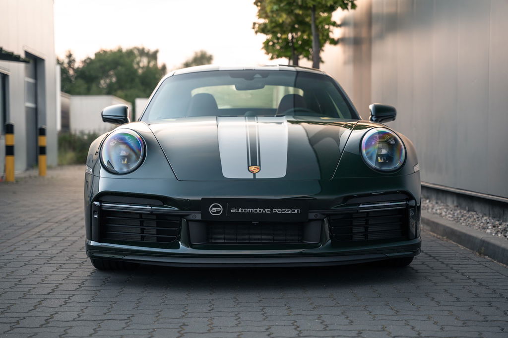 Porsche 992 Sport Classic