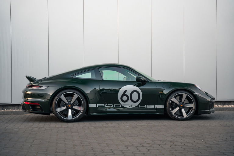 Porsche 992 Sport Classic