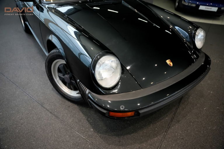 Porsche 911 Carrera 3.2 (US)