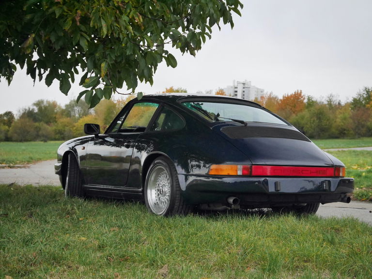 Porsche 911 Carrera 3.2