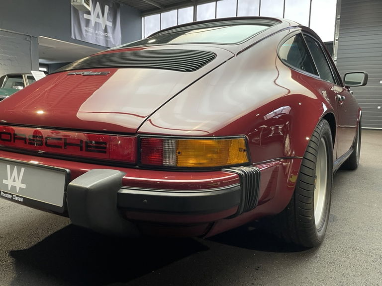 Porsche 911 SC (US)