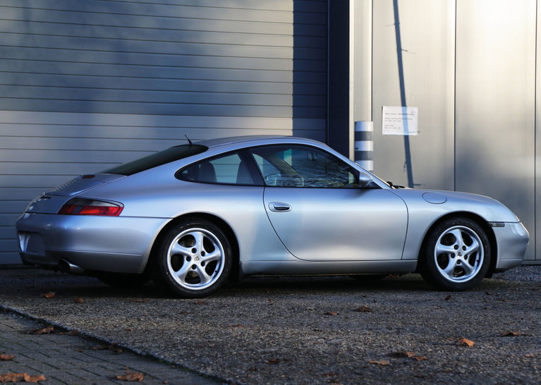 Porsche 996 Carrera