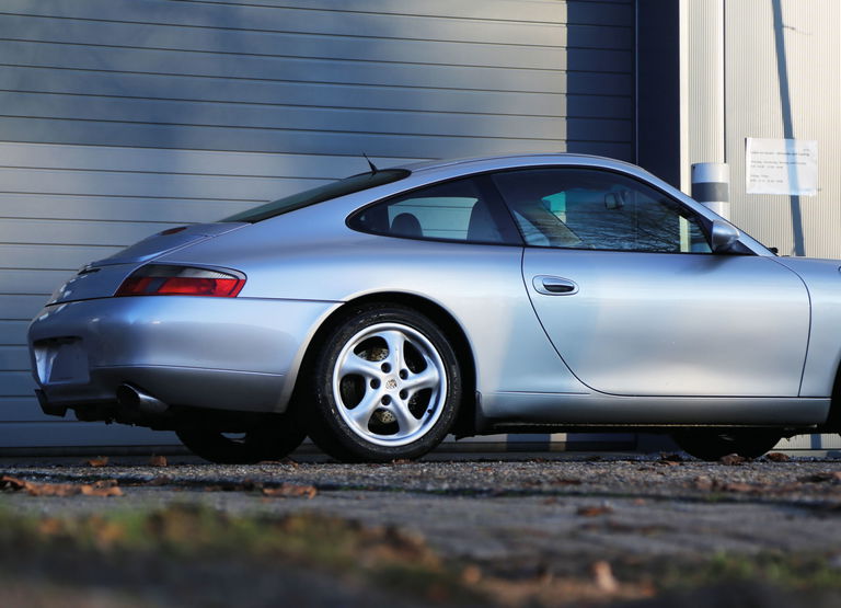 Porsche 996 Carrera