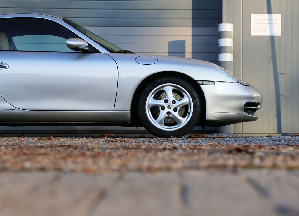 Porsche 996 Carrera