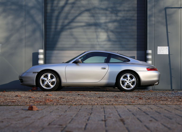 Porsche 996 Carrera
