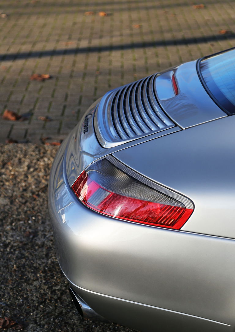 Porsche 996 Carrera