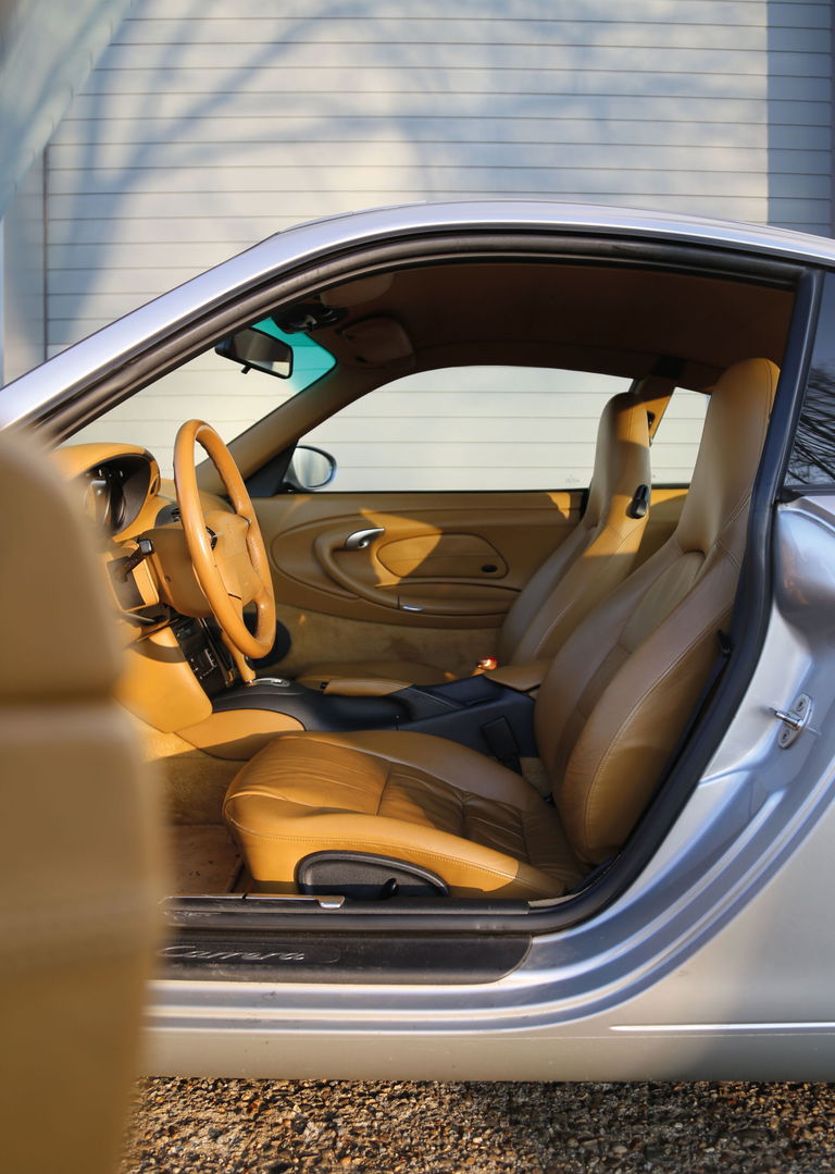 Porsche 996 Carrera