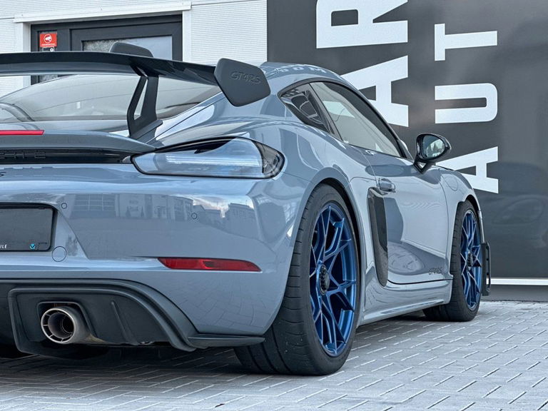 Porsche 718 Cayman GT4 RS