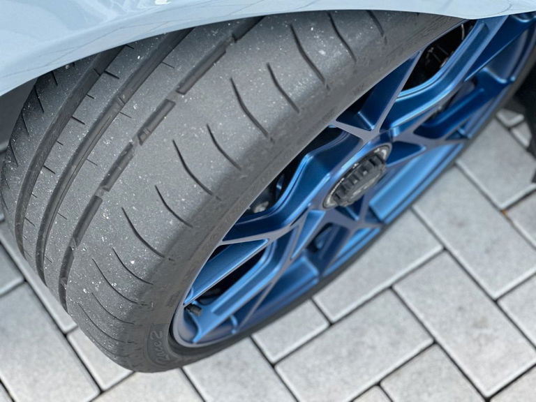 Porsche 718 Cayman GT4 RS