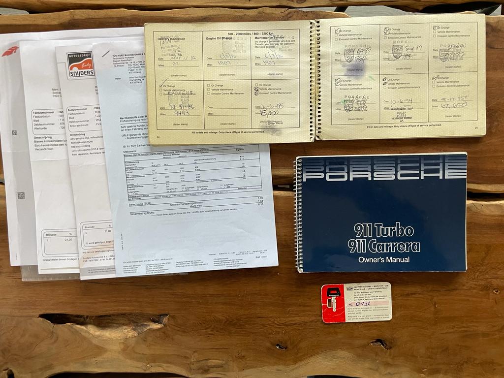 Porsche 911 Carrera 3.2