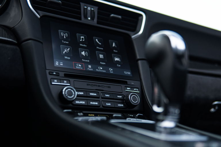 Porsche 991.2 Carrera 4 GTS